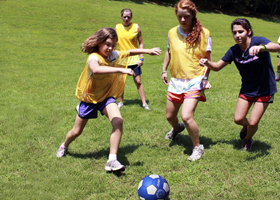 summer camp soccer at illahee for girls