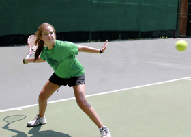 summer tennis for girls at illahee camp